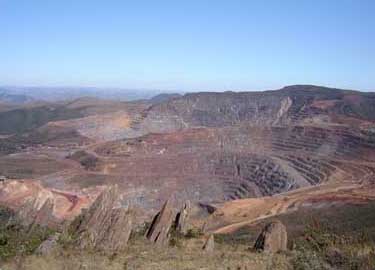 General view of the Main Pit with the West Pit on the background. CSN, Casa de Pedra Mine